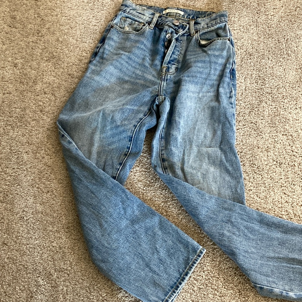 Straight jeans